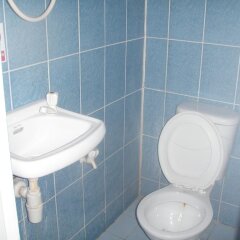 Отель Anthurium Inn Филиппины, Лапу-Лапу - отзывы, цены и фото номеров - забронировать отель Anthurium Inn онлайн ванная