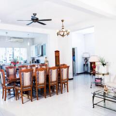 Отель Whitehouse Residencies комната для гостей фото 4