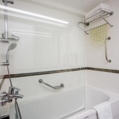 Holiday Inn Istanbul City Турция, Стамбул - отзывы, цены и фото номеров - забронировать отель Holiday Inn Istanbul City онлайн ванная фото 2