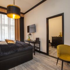 Отель Golden Prague Rooms фото 32