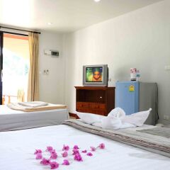 Lotus Friendly Hotel Самуи сауна