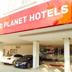Отель Red Planet Phuket Patong банкомат