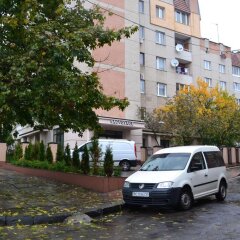 Hotel Sacvoyage Львов парковка
