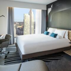 Novotel London Canary Wharf Hotel комната для гостей