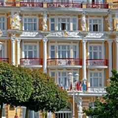 Отель Danubius Health Spa Resort Hvězda-Imperial-Neapol вид на фасад фото 2