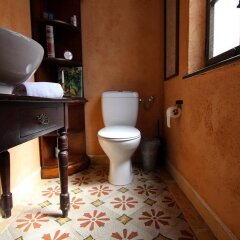Отель Atelier Luxury Rooms Хайфа ванная