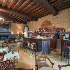 Отель Château de Coudrée Франция, Сье - отзывы, цены и фото номеров - забронировать отель Château de Coudrée онлайн гостиничный бар