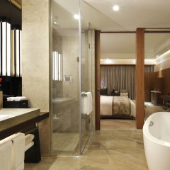 InterContinental Kunming, an IHG Hotel in Kunming, China from 180$, photos, reviews - zenhotels.com bathroom photo 2