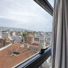 Отель The Pinnacle Athens Афины балкон