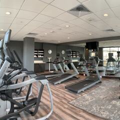 Holiday Inn Hotel & Suites Silicon Valley - Milpitas фитнесс-зал фото 3
