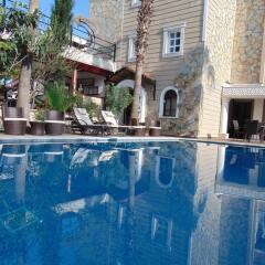 Boutique Nergiz Hotel Сиде бассейн