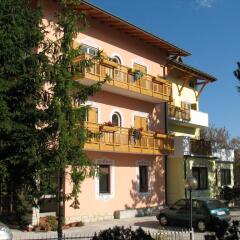 Hotel Fai Фай-делла-Паганелла вид на фасад
