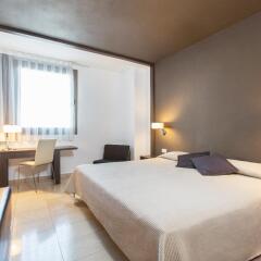 Отель Expo Hotel Испания, Валенсия - 4 отзыва об отеле, цены и фото номеров - забронировать отель Expo Hotel онлайн комната для гостей
