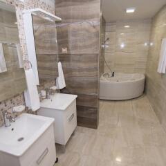 Отель Vracar Resort Сербия, Белград - отзывы, цены и фото номеров - забронировать отель Vracar Resort онлайн ванная