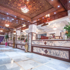 Hotel Les Ambassadeurs бассейн