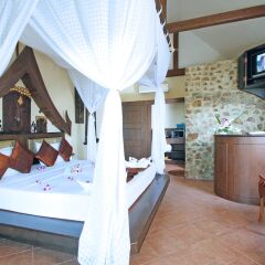 Отель Boomerang Village Resort Таиланд, Пхукет - 8 отзывов об отеле, цены и фото номеров - забронировать отель Boomerang Village Resort онлайн сейф в номере фото 2