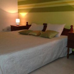 Residencial Raiar in Mindelo, Cape Verde from 34$, photos, reviews - zenhotels.com guestroom
