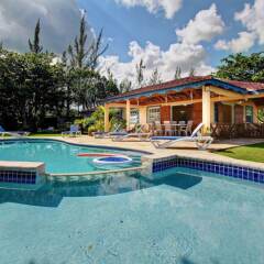 Отель BayWatch,Runaway Bay/Jamaica Villas 5BR детские мероприятия фото 2