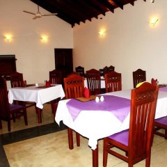 Отель Hasara Resort Шри-Ланка, Бентота - отзывы, цены и фото номеров - забронировать отель Hasara Resort онлайн питание