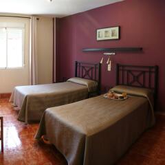 Отель Hostal Jentoft комната для гостей