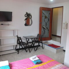 Far Out Boutique Hotel детские мероприятия фото 2