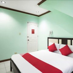 Отель Casa Marcosa Hotel Филиппины, Тагайтай - отзывы, цены и фото номеров - забронировать отель Casa Marcosa Hotel онлайн комната для гостей фото 3