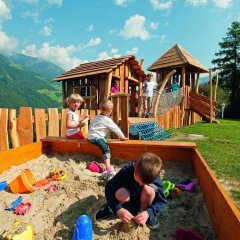 Hotel Gutenberg Сцена детские мероприятия