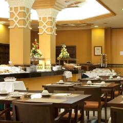 Saray Hotel питание