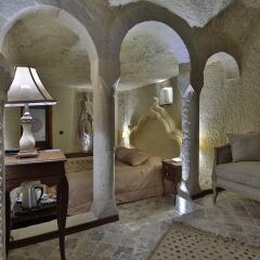 Artium Cave Hotel - Special Class Мустафапаша сейф в номере
