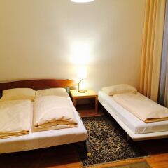 Pension Hotel Mariahilf комната для гостей