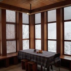 Гостиница Gornaya Lastochka Holiday Home в Красной Поляне отзывы, цены и фото номеров - забронировать гостиницу Gornaya Lastochka Holiday Home онлайн Красная Поляна гостиничный бар