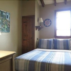 Crew's Quarters Boarding House Caters to Men in Provincetown, United States  of America from 261$, photos, reviews 