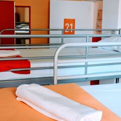 Отель Home Backpackers Valencia by Feetup Hostels Испания, Валенсия - отзывы, цены и фото номеров - забронировать отель Home Backpackers Valencia by Feetup Hostels онлайн балкон