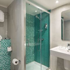 Отель Ohm by HappyCulture ванная