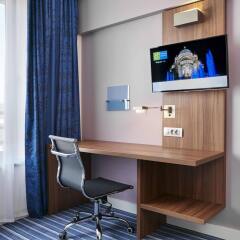Отель Holiday Inn Express Belgrade - City, an IHG Hotel Сербия, Белград - отзывы, цены и фото номеров - забронировать отель Holiday Inn Express Belgrade - City, an IHG Hotel онлайн удобства в номере