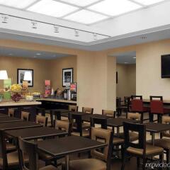Отель Hampton Inn Manhattan-Times Square North США, Нью-Йорк - 1 отзыв об отеле, цены и фото номеров - забронировать отель Hampton Inn Manhattan-Times Square North онлайн помещение для мероприятий