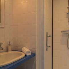 Qualys Le Londres Hotel Et Appartments Сомюр ванная фото 2