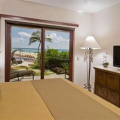 Отель Encanto El Faro Luxury Ocean Front Condo Hotel Мексика, Плая-дель-Кармен - отзывы, цены и фото номеров - забронировать отель Encanto El Faro Luxury Ocean Front Condo Hotel онлайн комната для гостей фото 2