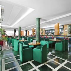 Elba Vecindario Aeropuerto Business & Convention Hotel гостиничный бар фото 3
