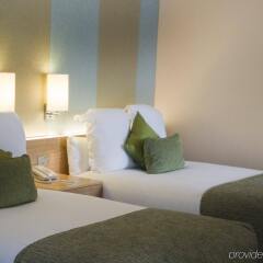 Отель Crowne Plaza London Kensington детские мероприятия
