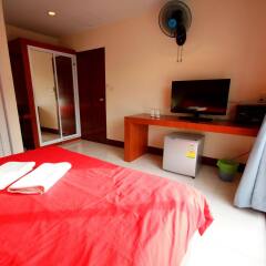 Отель Walking Street Guest House Паттайя удобства в номере фото 2