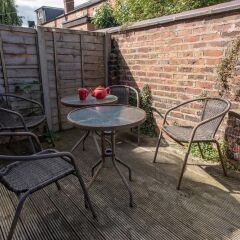 Отель Cosy 2BD Terrace House in Chorlton фото 2