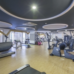 J'adore Deluxe Hotel & Spa фитнесс-зал