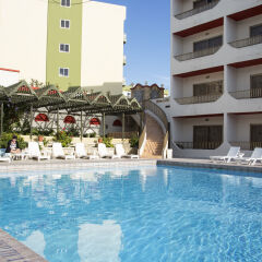 The San Anton Hotel бассейн