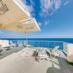 Отель Sliema Chalet Hotel Мальта, Слима - 4 отзыва об отеле, цены и фото номеров - забронировать отель Sliema Chalet Hotel онлайн бассейн