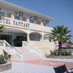 Fantasy Hotel - All Inclusive вид на фасад фото 2