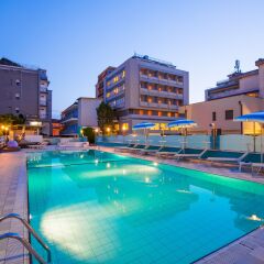 Hotel Ras Гаттео-а-Маре бассейн фото 3