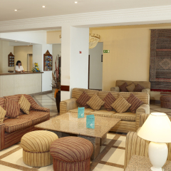 Отель The New California Hotel - Adults Only Португалия, Албуфейра - отзывы, цены и фото номеров - забронировать отель The New California Hotel - Adults Only онлайн интерьер отеля фото 2