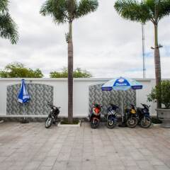 Trieu Khang Hotel Камрань парковка
