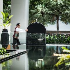 Mövenpick Hotel Sukhumvit 15 Bangkok фитнесс-зал фото 3